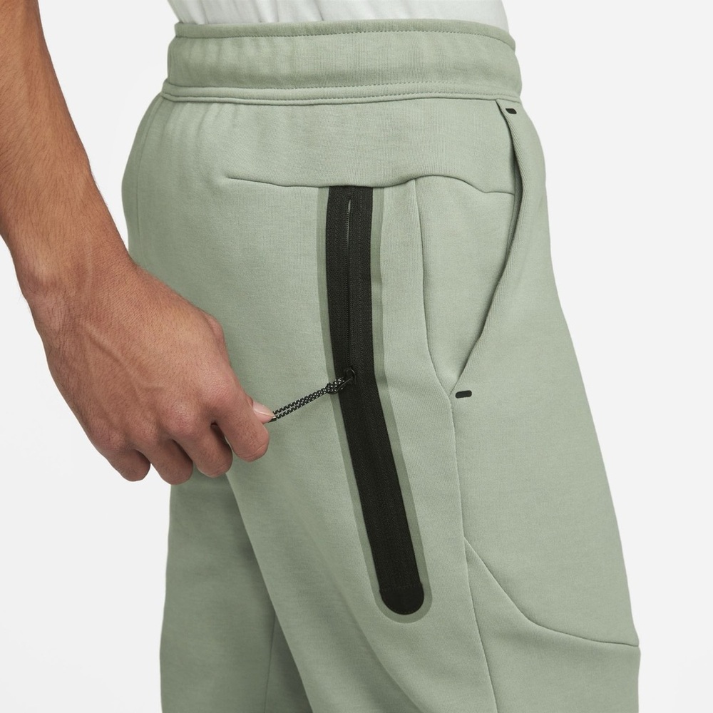 Nike Tech Fleece Joggers Sweatpants Mica Green Slim Fit Taper Leg CU4495-330 XL - Picture 3 of 8